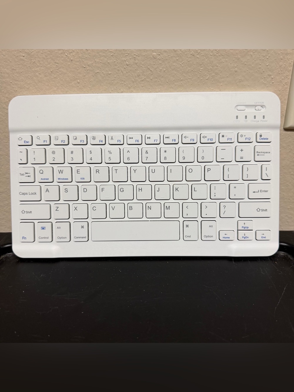 White Wireless Bluetooth Keyboard - Compact Multi-OS Layout